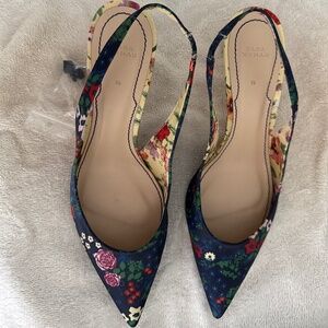 Zara Blue/Yellow Multi Mixed Floral Pointed Toe Heels 7M NEW WITHOUT TAGS OTHER